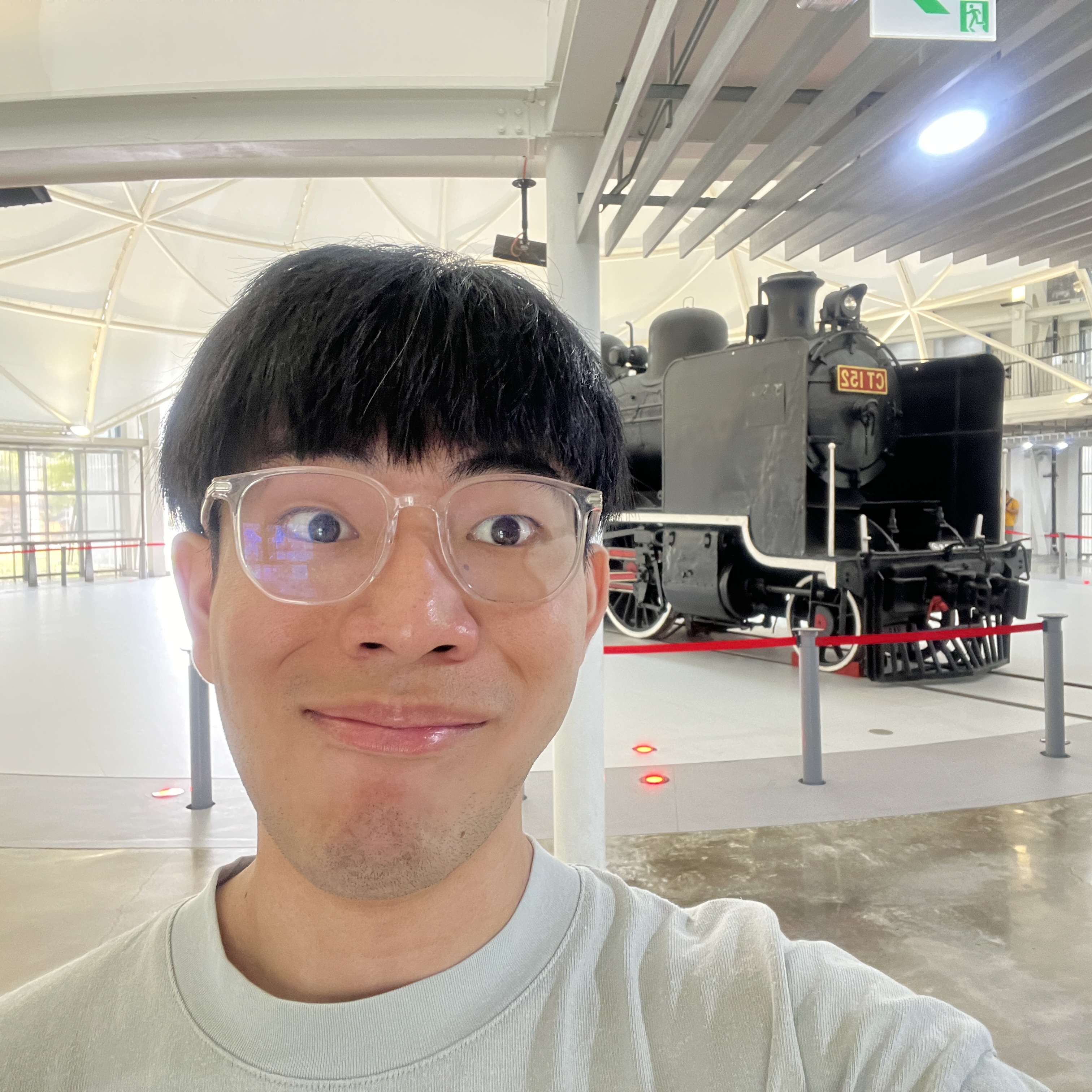 洪祥睿 (SIANG-RUEI HONG)